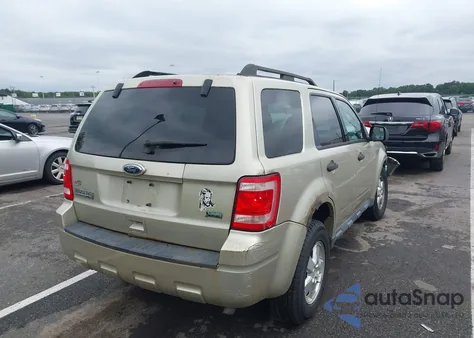 2010 Ford Escape Xlt из США, поврежденный, VIN 1FMCU9DG1AKA53630